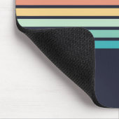 70カラフルs 80sストライプのレトロレーシングストライプ マウスパッド (コーナー)