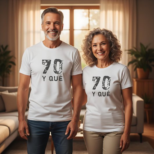 70ヨクエ70おもしろいおもしろい誕生日 Tシャツ