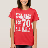 70年も結婚生活が続く独身パーティー Tシャツ (正面)