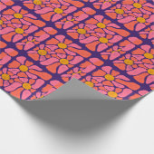 70年代のオレンジとピンクのレトロフラワーパワー ラッピングペーパー (角)