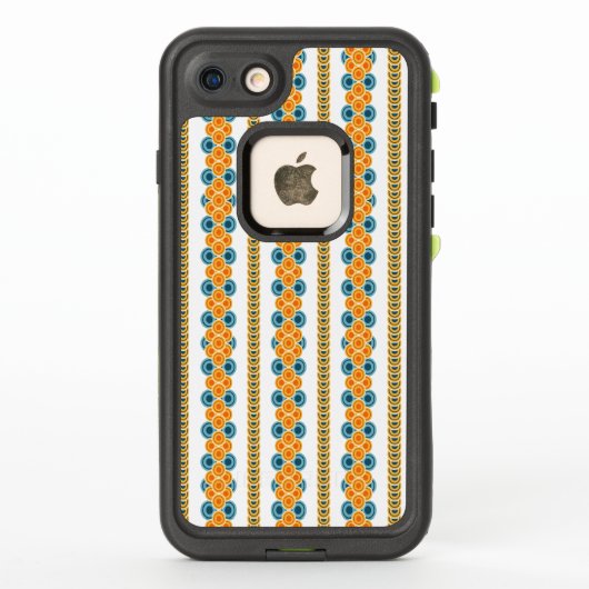 70年代のサークル・ロウズ LifeProof iPhoneケース (裏面)