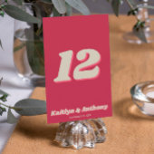 70年代のレトロGroovy Vivaマゼン結婚タのテーブル番号。 招待状