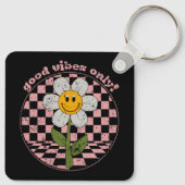 70年代レトロデイジー |良い雰囲気のみ キーホルダー (裏面)