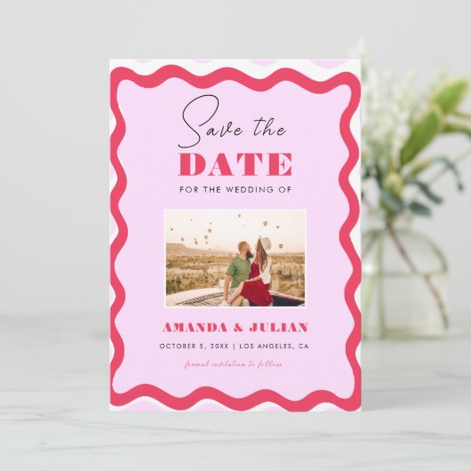 70年代レトロ波状フレームピンクと赤の写真70年代 セーブザデート (スタンド正面)