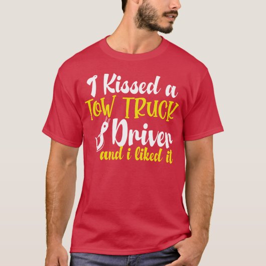 70年代 80年代の少年 レッカー車の運転手にキスした Tシャツ (正面)
