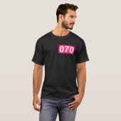 70歳おもしろいのギフト番号070パッチ70th Birt Tシャツ (正面フル)