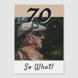 70歳なんて大したことない ベージュ モダン 70歳誕生日 マグネット カード