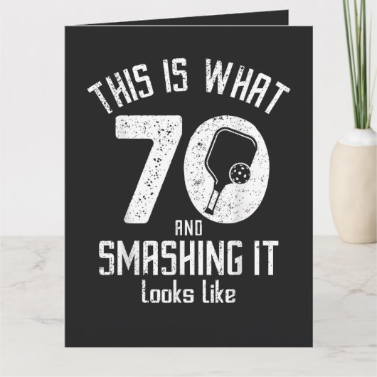 70歳の誕生日おめでとう ピックルボール大好き カード (正面)