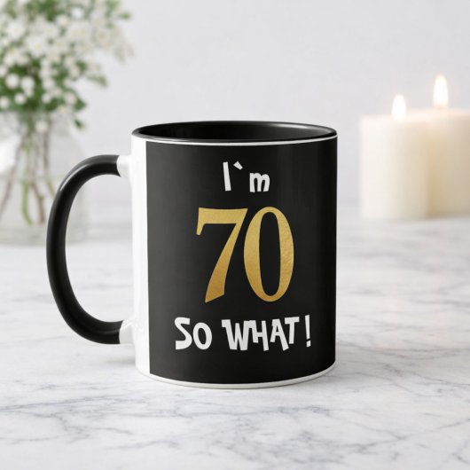 70歳の誕生日だって？！楽しい70歳の大人たちへ マグカップ