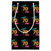 70歳の誕生日にネオンのサインが入る スモールペーパーバッグ (正面)