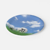 70歳の誕生日のゴルフボールとクラブ ペーパープレート (アングル)