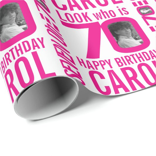 70歳の誕生日のピンク色の写真とカスタム名前70歳の人 ラッピングペーパー (ロールコーナー)