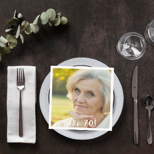 70歳の誕生日の写真こんにちは70女性 スタンダードカクテルナプキン