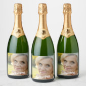 70歳の誕生日の写真こんにちは70女性 スパークリングワインラベル (ボトル)