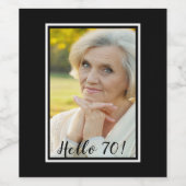 70歳の誕生日の写真白黒女性 ワインラベル (シングルラベル)