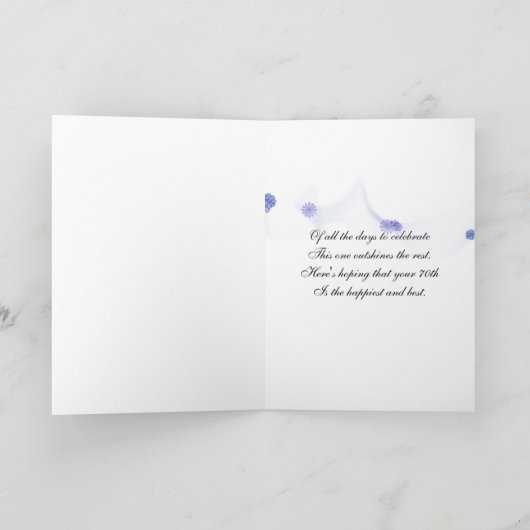 70歳の誕生日の風船の花束を黒で飾る カード (内部)