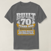 70歳の誕生日ギフトアイディア70年前に建てられた Tシャツ (デザイン正面)