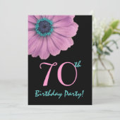 70歳の誕生日テンプレート - ピンクのデイジー 招待状 (スタンド正面)