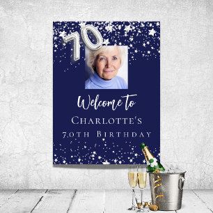 70歳の誕生日ネイビー・ブルー・シルバー・スターズ写真歓迎 ポスター