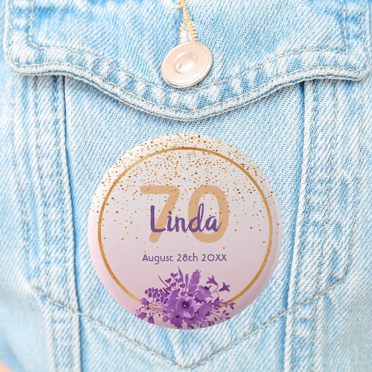 70歳の誕生日バラ金ゴールドと紙吹雪と花 缶バッジ