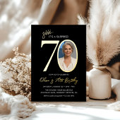 70歳の誕生日パーティーのサプライズ ブラック＆ゴールド 写真 箔招待状