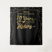 70歳の誕生日写真用背景 ブラックとゴールド タペストリー (正面)