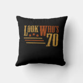 70歳の誕生日贈り物を見る クッション (裏面)