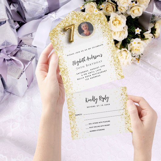 70歳の誕生日 ホワイト ゴールド フォト パーティー RSVP オールインワン招待状