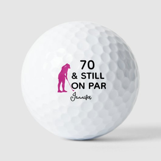 70歳の誕生日 女性ゴルファー 楽しいカスタムデザイン ゴルフボール (正面)