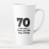 70歳カッコいいの若い引用文ことわざ カフェラテマグ (右)