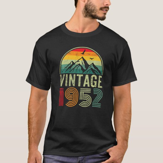 70歳ヴィンテージ1952 70誕生日 Tシャツ (正面)