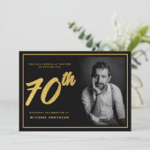 70歳誕生日 フォト ブラック ゴールド エレガント 招待状 (スタンド正面)