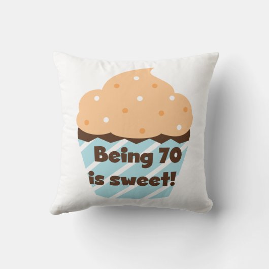 70甘い誕生日のTシャツおよびギフトですであることは クッション (裏面)
