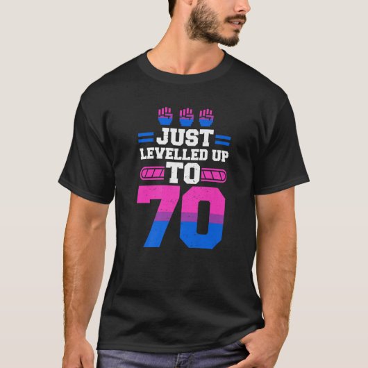 70番目の誕生日がビデオゲームを平準化、SEVに Tシャツ (正面)