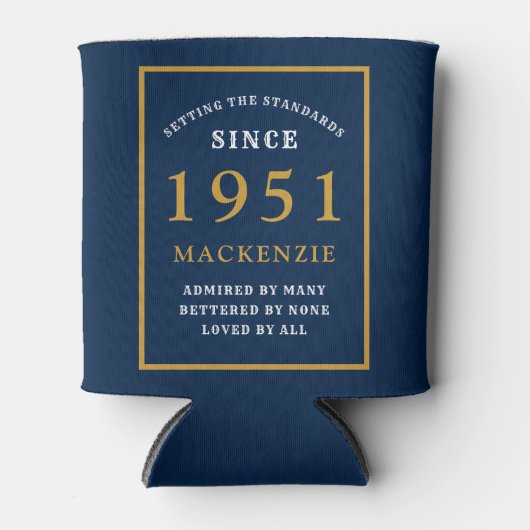 70番目の誕生日任意の年または名前の青エレガントい金ゴールド 缶クーラー (正面)