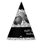 70番目の誕生日番号パターン黒/白ホタテ パーティーハット (左)