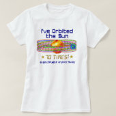 70番誕生日!太陽の70周軌道! Tシャツ (デザイン正面)