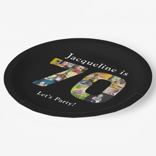 70誕生日デザインお客様自身のフォトコラージーブラック ペーパープレート (アングル)