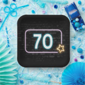 70誕生日ネオンサインオンブリック ペーパープレート (パーティー)