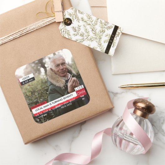 70誕生日メンズ🎉テレビニュースおもしろいフェイクメディア スクエアシール (ギフト)