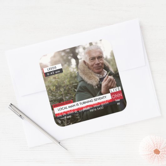 70誕生日メンズ🎉テレビニュースおもしろいフェイクメディア スクエアシール (封筒)