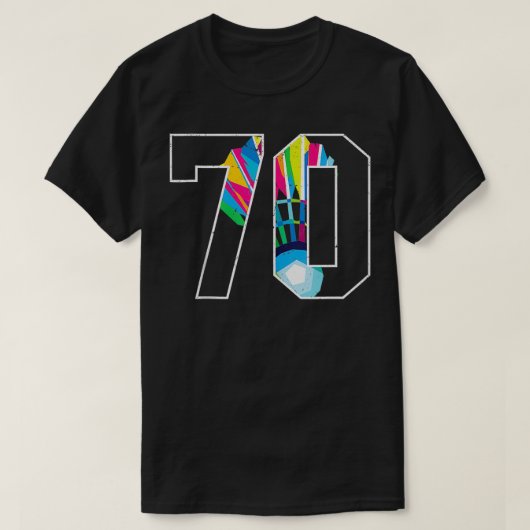 70誕生日メンバドミントンプレーヤーバドミントン70アイ Tシャツ (デザイン正面)