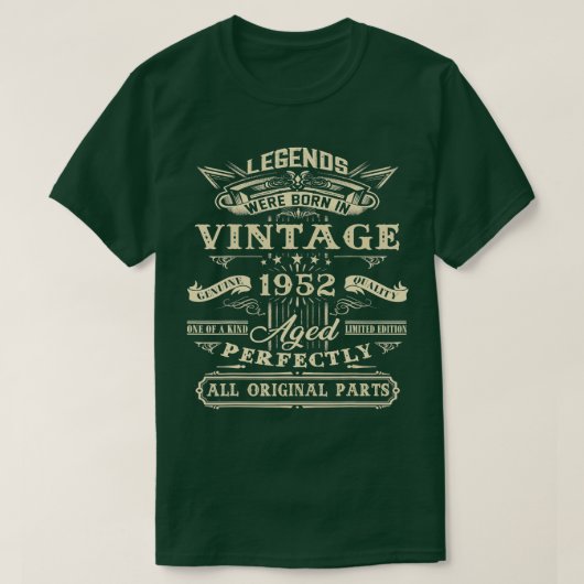 70誕生日レジェンド生まれ1952 70 Yrs Ol Tシャツ (デザイン正面)