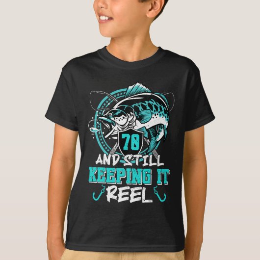 70誕生日魚釣りおもしろい70保はまだIt Re Tシャツ (正面)