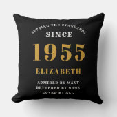 70誕生日1955ブラック金ゴールドレディパーソナライズされたズ クッション (正面)