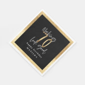 70黒モダンと金ゴールドタイポグラフィ誕生日パーティー スタンダードランチョンナプキン (角)