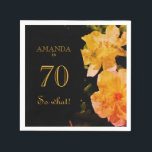 70 So What Yellow Rose 70th おもしろい Birthday Party スタンダードカクテルナプキン<br><div class="desc">70だから黄色のバラ70thおもしろい誕生日パーティナプキンス。名前を追加する。</div>