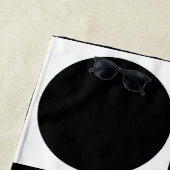 70s Checks and Circles Black and White ビーチタオル (インサイチュ)