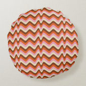 70s retro brown and pink wave pattern ラウンドクッション (裏面)