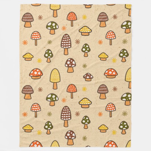 70s Style Retro Mushrooms フリースブランケット (正面)